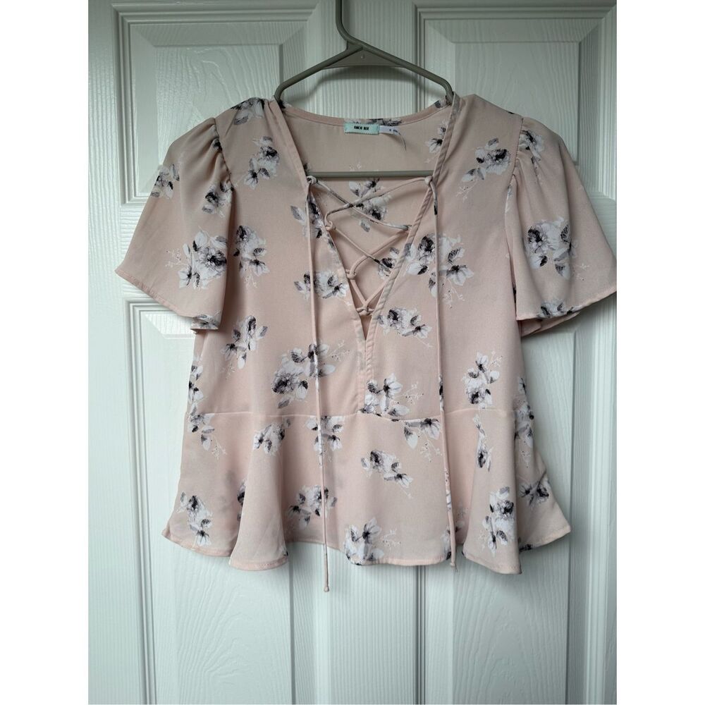Kimchi Blue XS Pale Pink Floral Blouse Sheer Black and White Lace Up